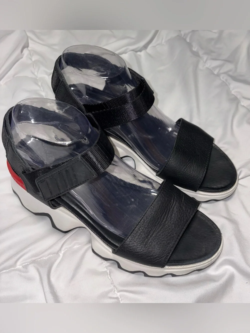 Sorel Kinetic Sandal Women’s 9 Black Leather Platform Sport Chunky Wedge Travel